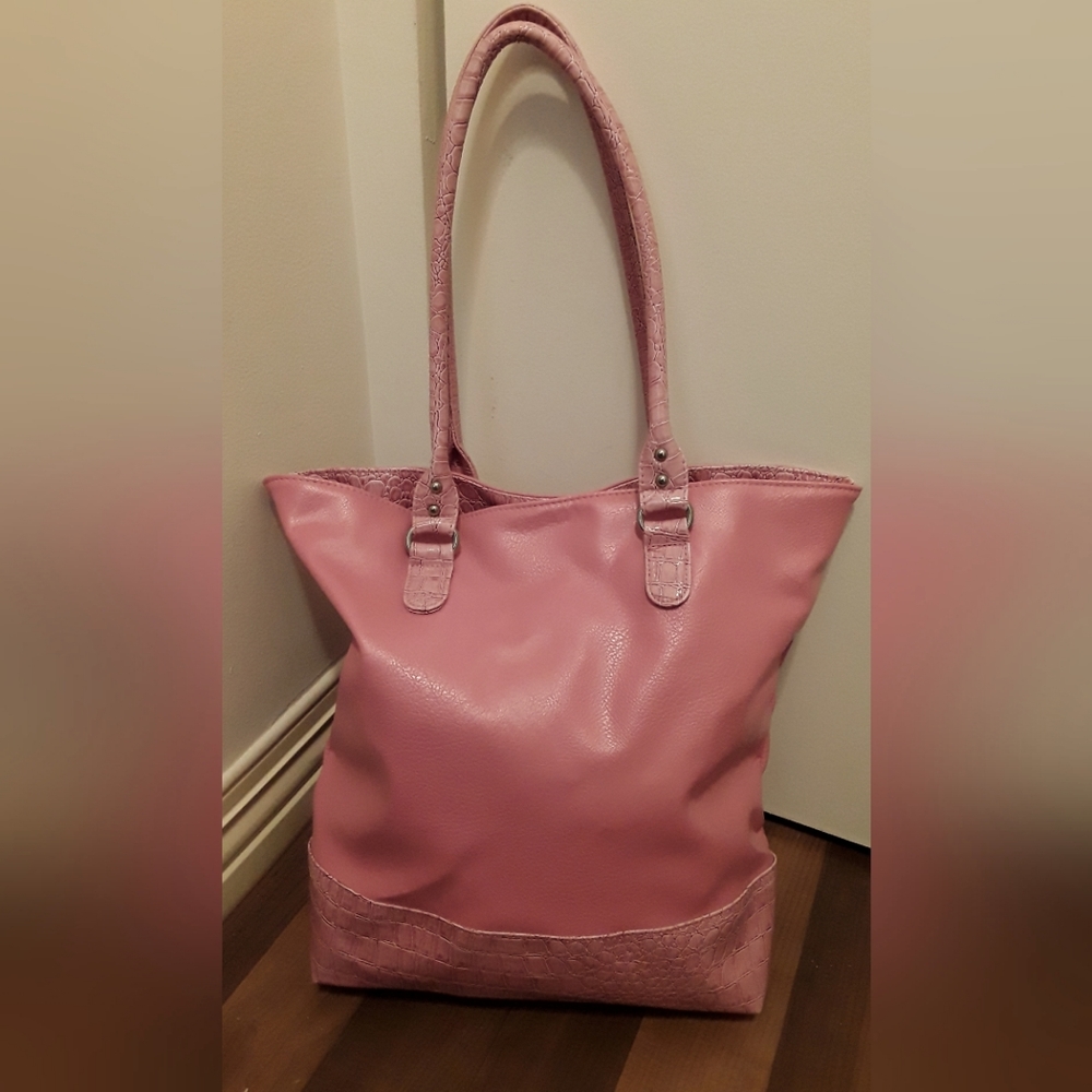 **Barbie pink glossy tote bag**